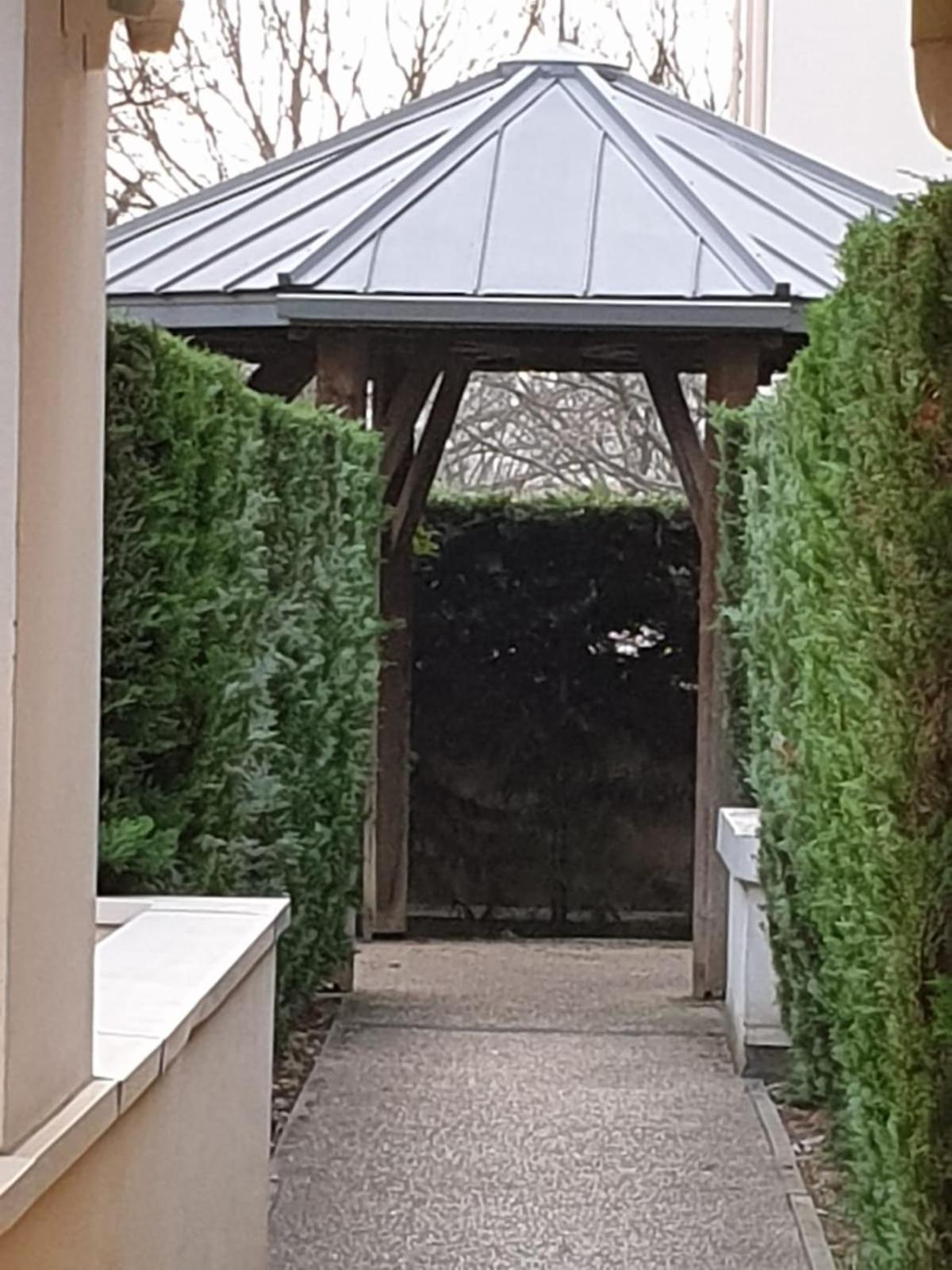 Studio Proche Rer E Rosny-sous-Bois Εξωτερικό φωτογραφία